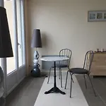 Les Aigues Marines - Belle Vue Et Port Apartman *